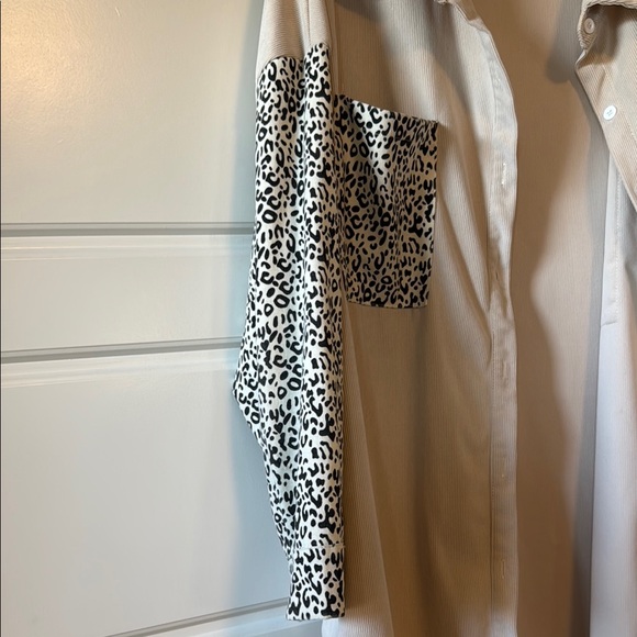 SHEIN Beige Leopard Print corduroy - Picture 2 of 4